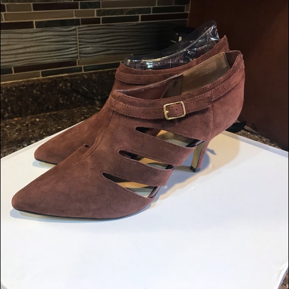 Bella Vita Shoes - Ladies heels Bella Vita Shoes - Ladies heels